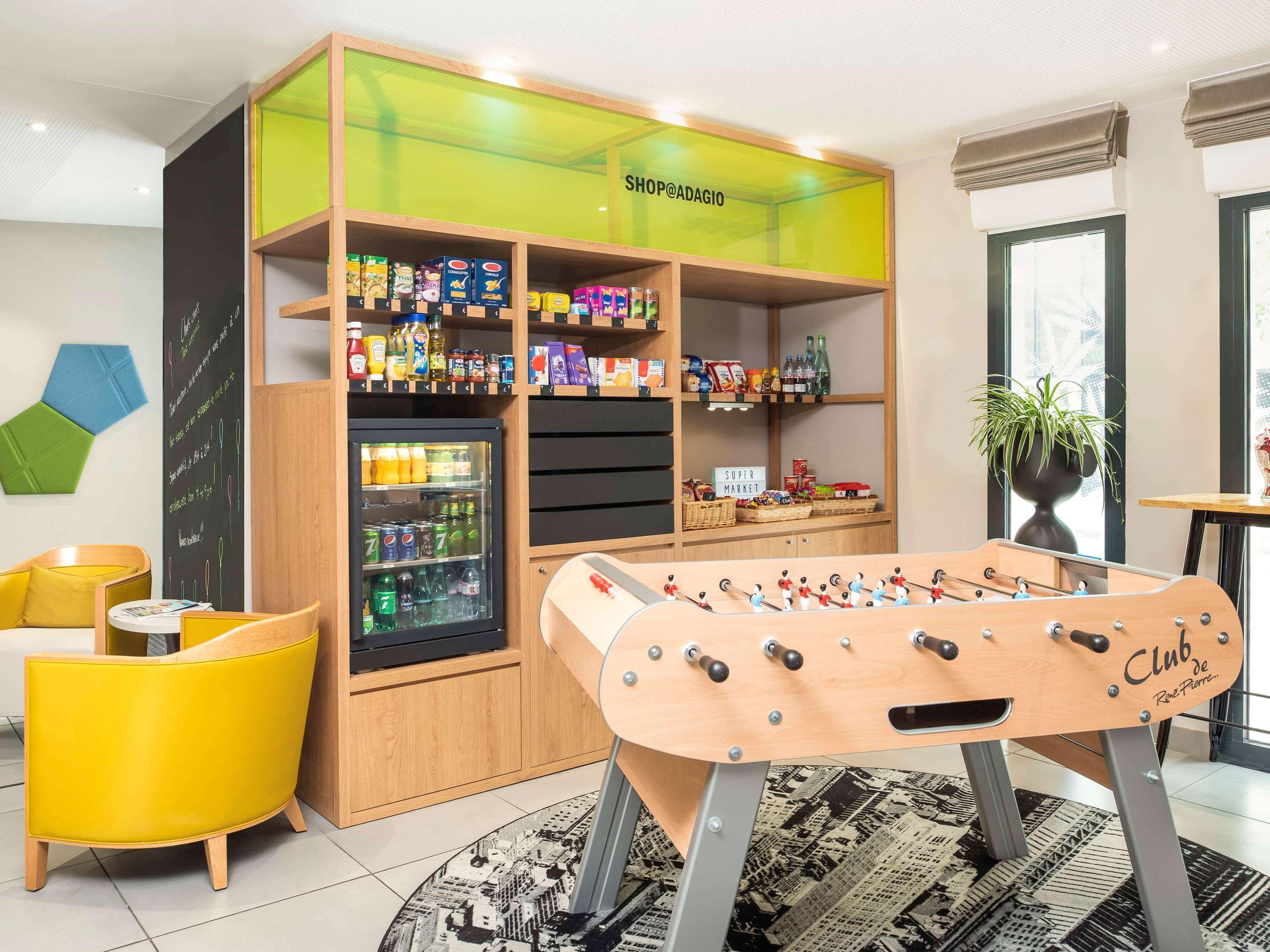 Aparthotel Adagio Access Colombes La Defense Luaran gambar