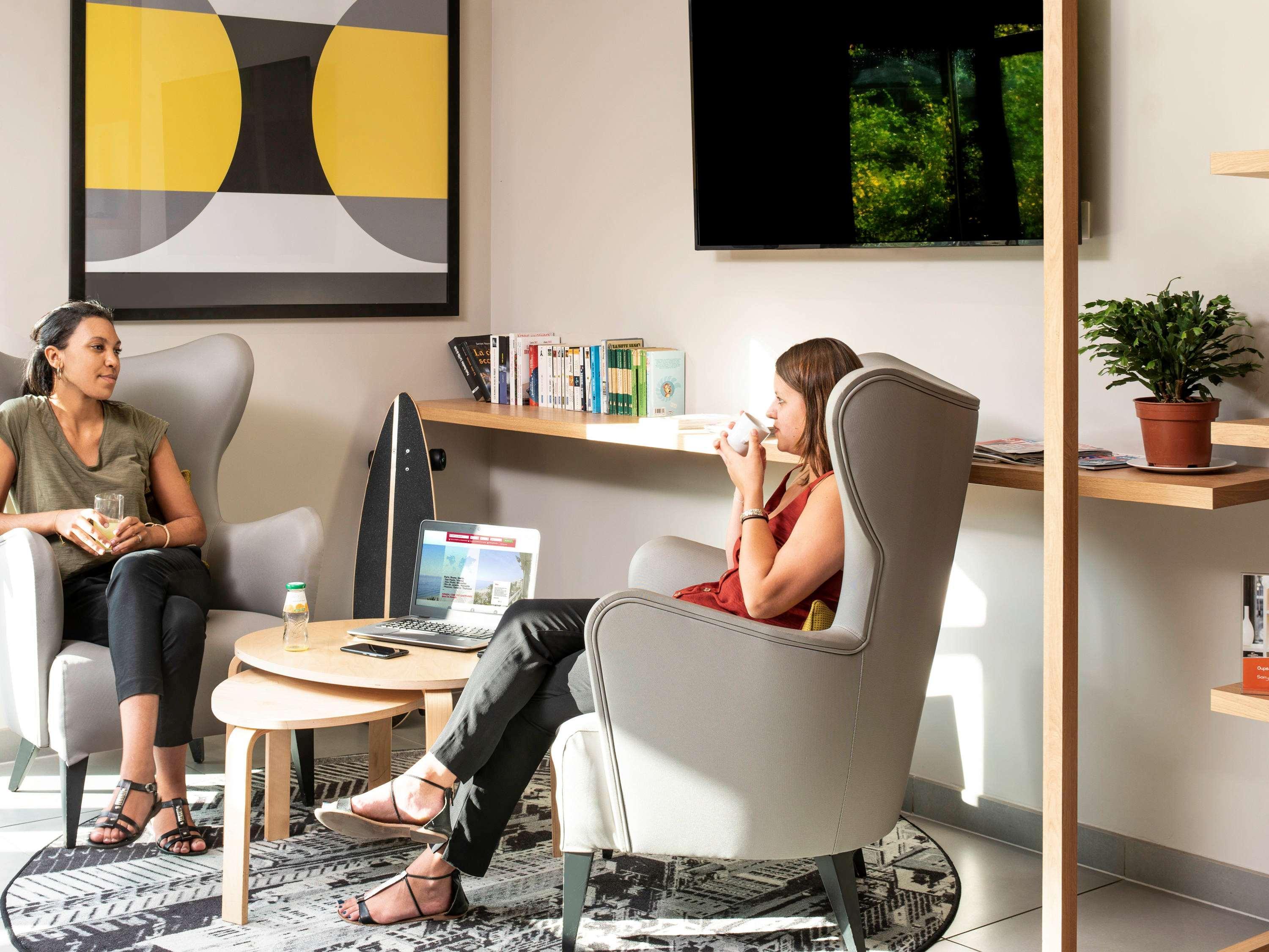 Aparthotel Adagio Access Colombes La Defense Luaran gambar