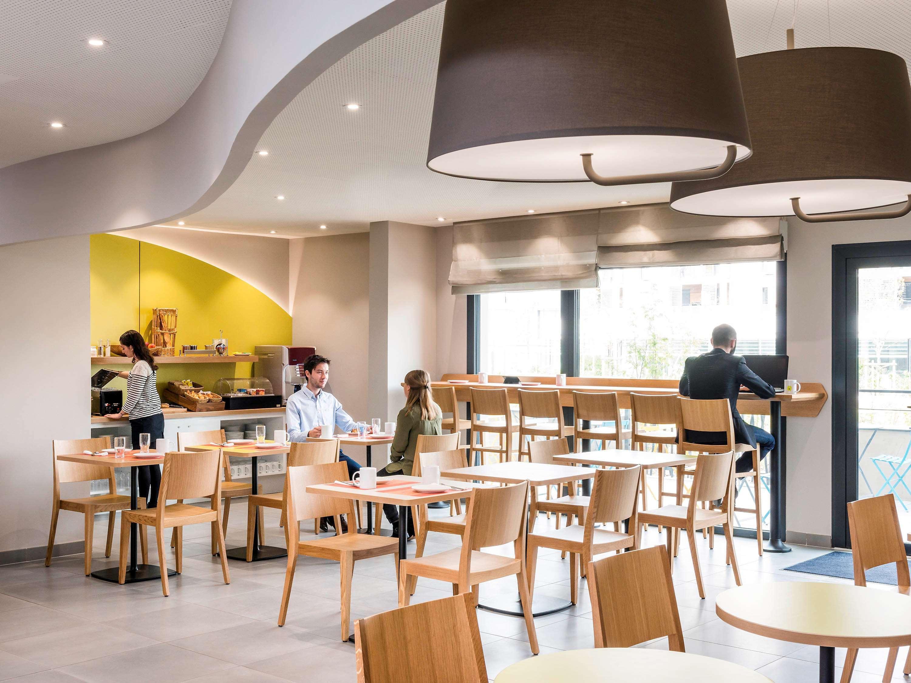 Aparthotel Adagio Access Colombes La Defense Luaran gambar