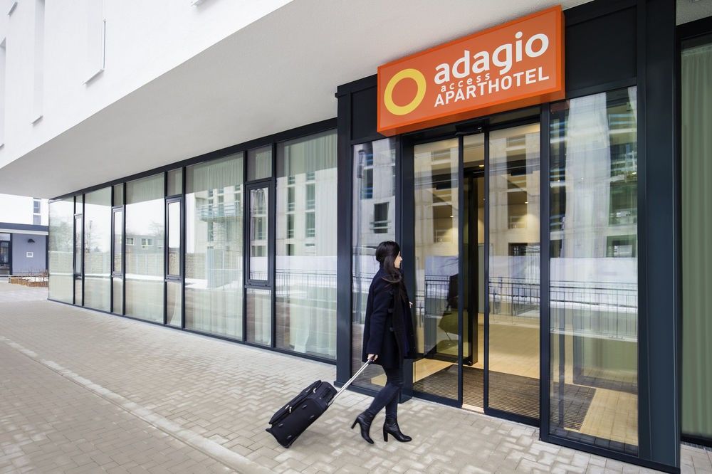 Aparthotel Adagio Access Colombes La Defense Luaran gambar