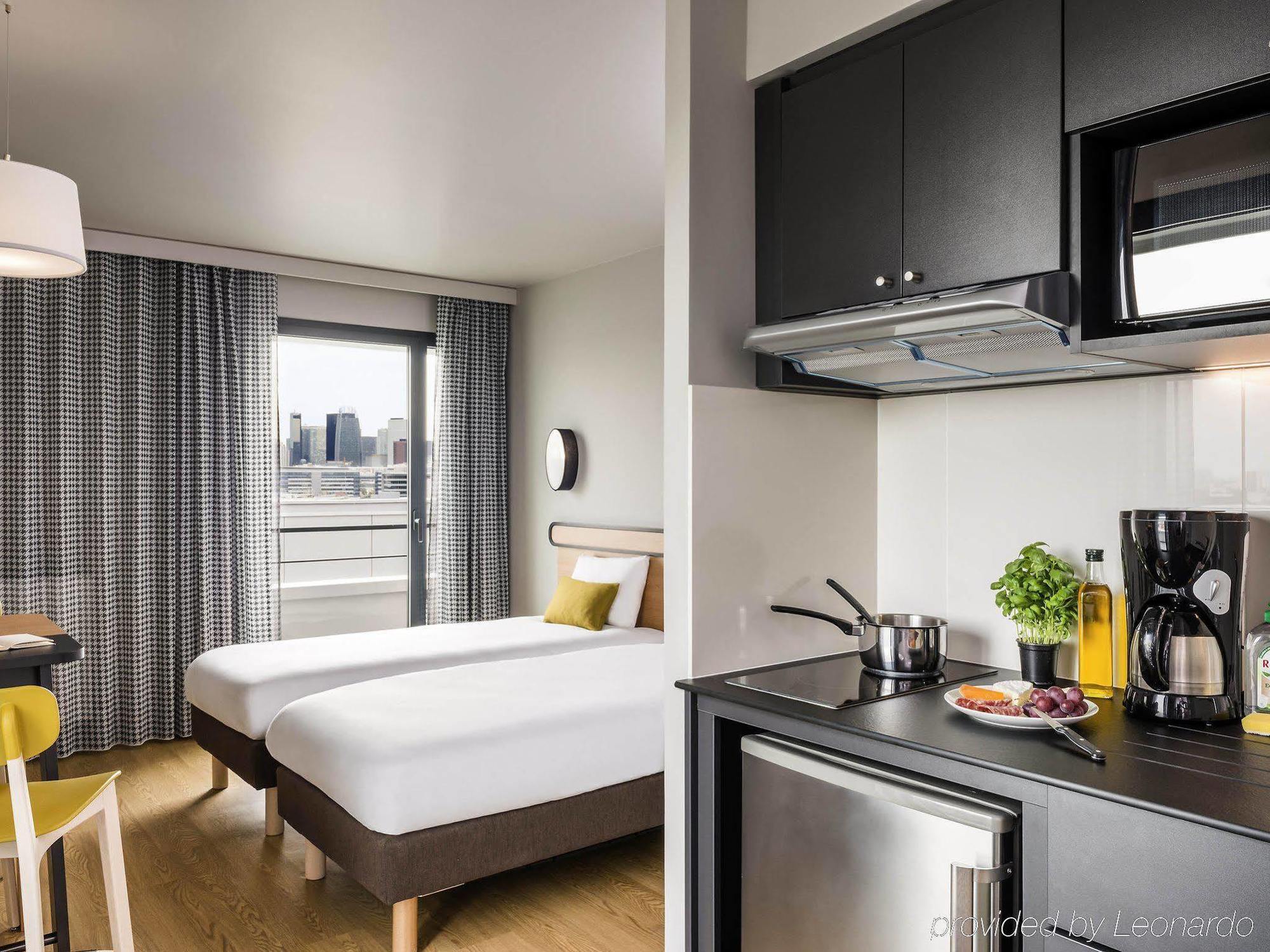 Aparthotel Adagio Access Colombes La Defense Luaran gambar